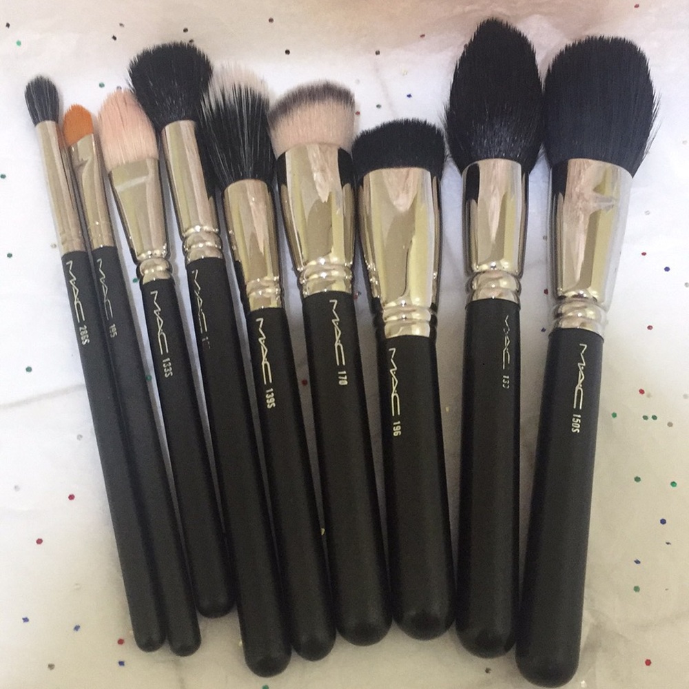 Authentic MAC brushes